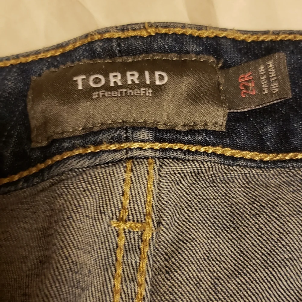 Torrid Womens Blue Distressed Boyfriend Jeans